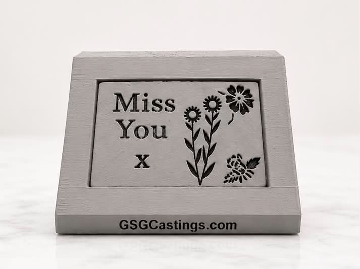 Miss You Wife Family Friend Memorial Grave & Garden Ornament Statue - Stone Grey